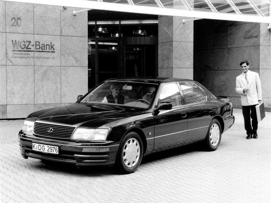  Lexus LS400 1995 года  (EU) (фото 7 из 7)